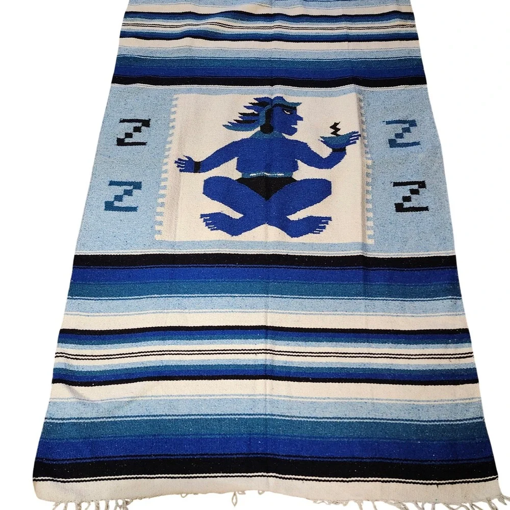 Vtg Hand Woven Mexican Aztec wool blanket throw‎ tapestry with fringe 82×48